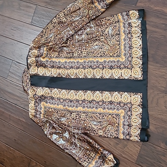 Ruby Rd Black & Gold Patterned Button-up Blouse with Silky Satiny Feel size XL - Picture 2 of 8